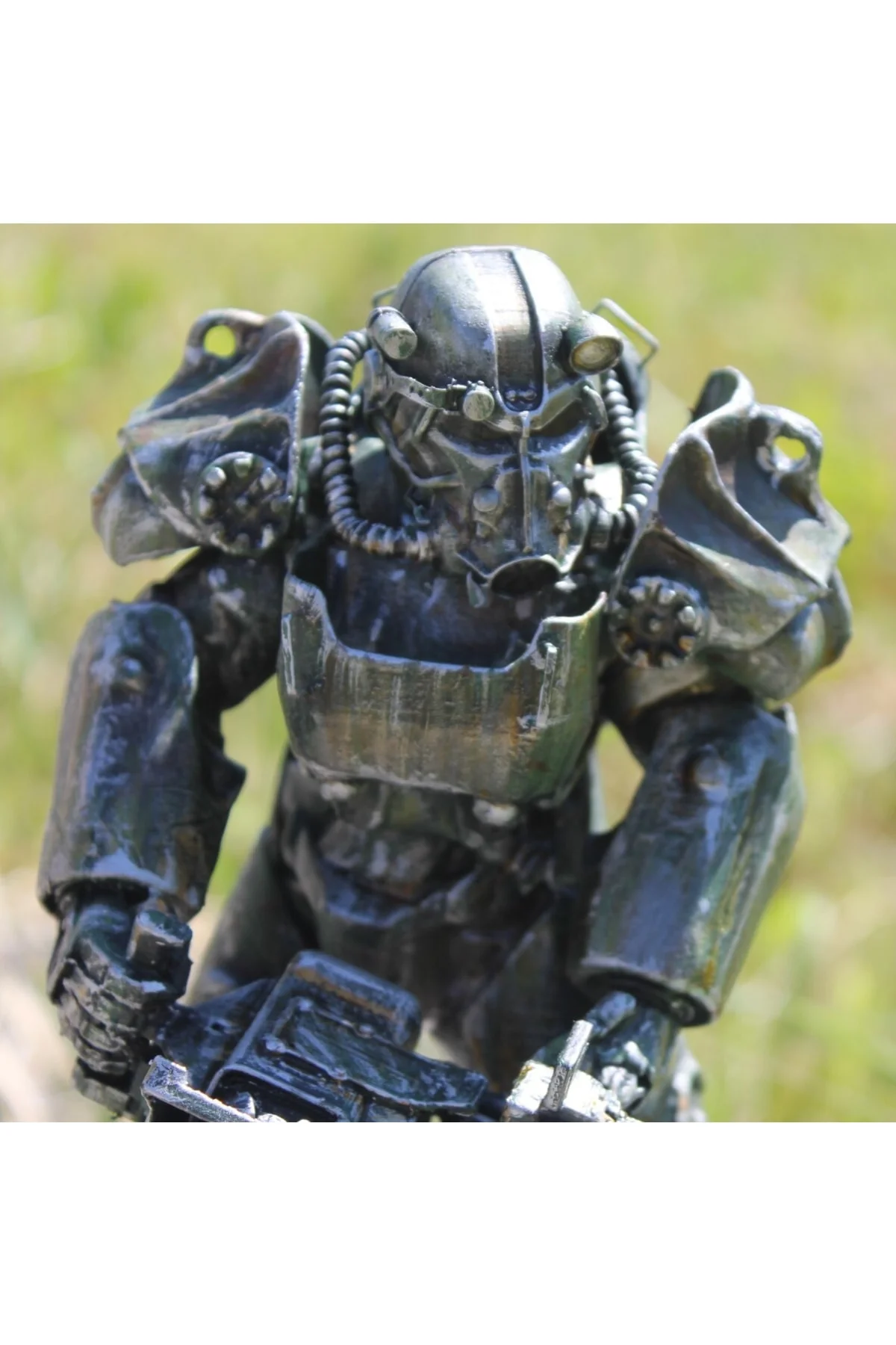 Fallout T60 Boyalı Figür 26 Cm (dev Boy)
