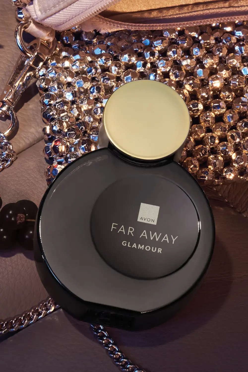 Far Away Glamour Kadın Parfüm ve Rollon Paketi