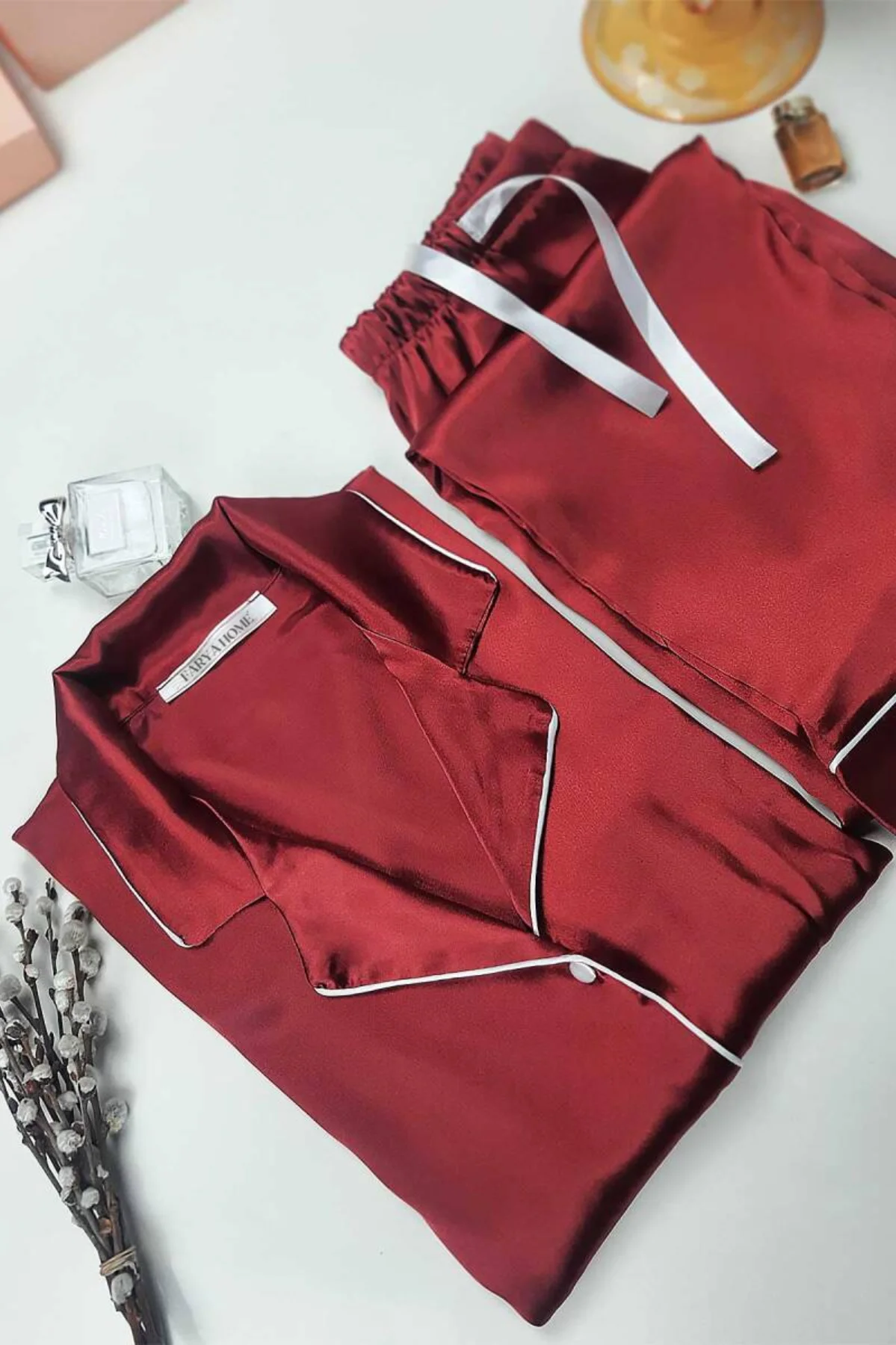 Faryanight İpek Saten Uzun Kollu Biyeli Düğmeli Gömlek Pijama Takımı, Bordo, S Fiyatı, Yorumları ve Özellikleri