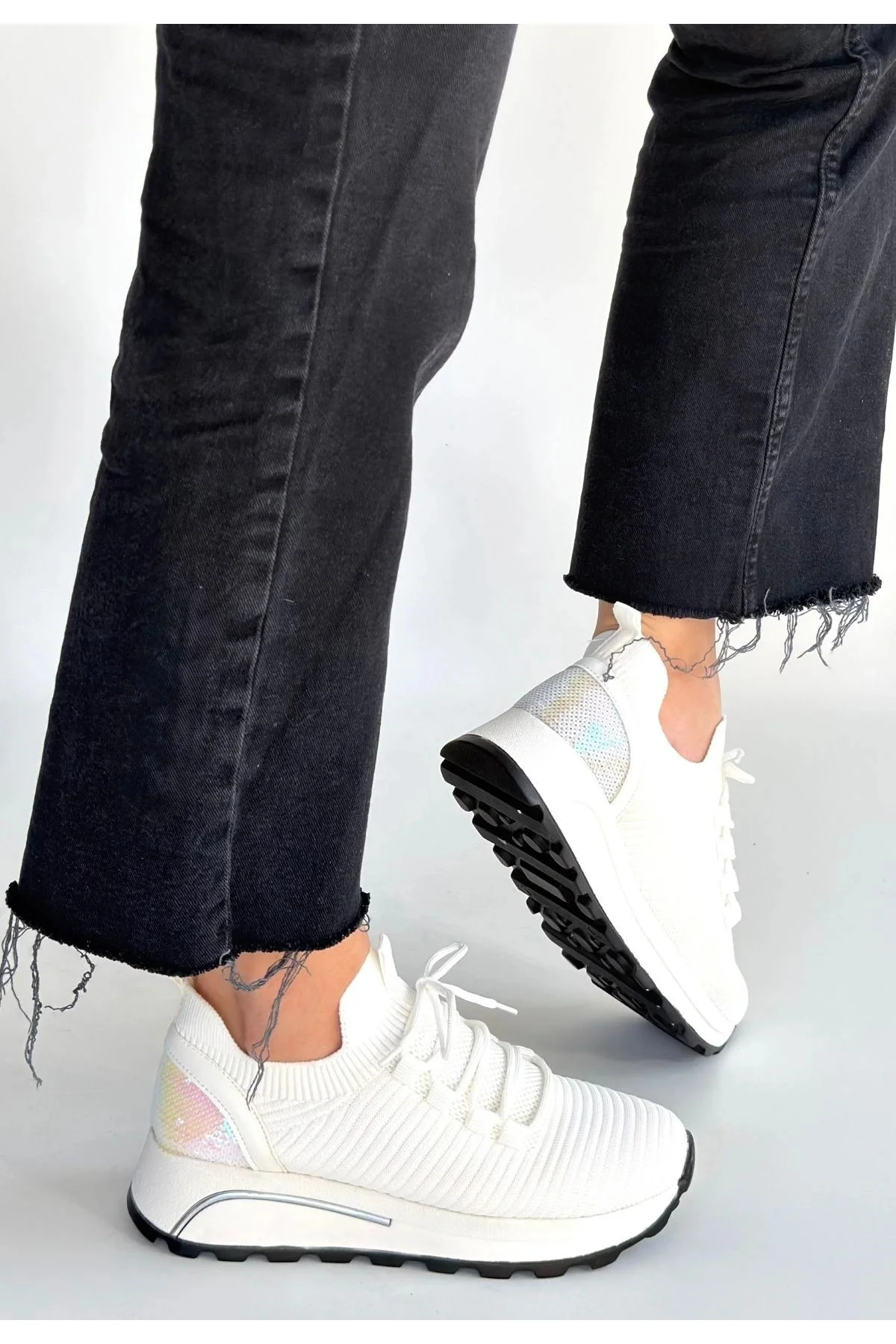 Feort Beyaz Triko Bağcıklı Spor Ayakkabı