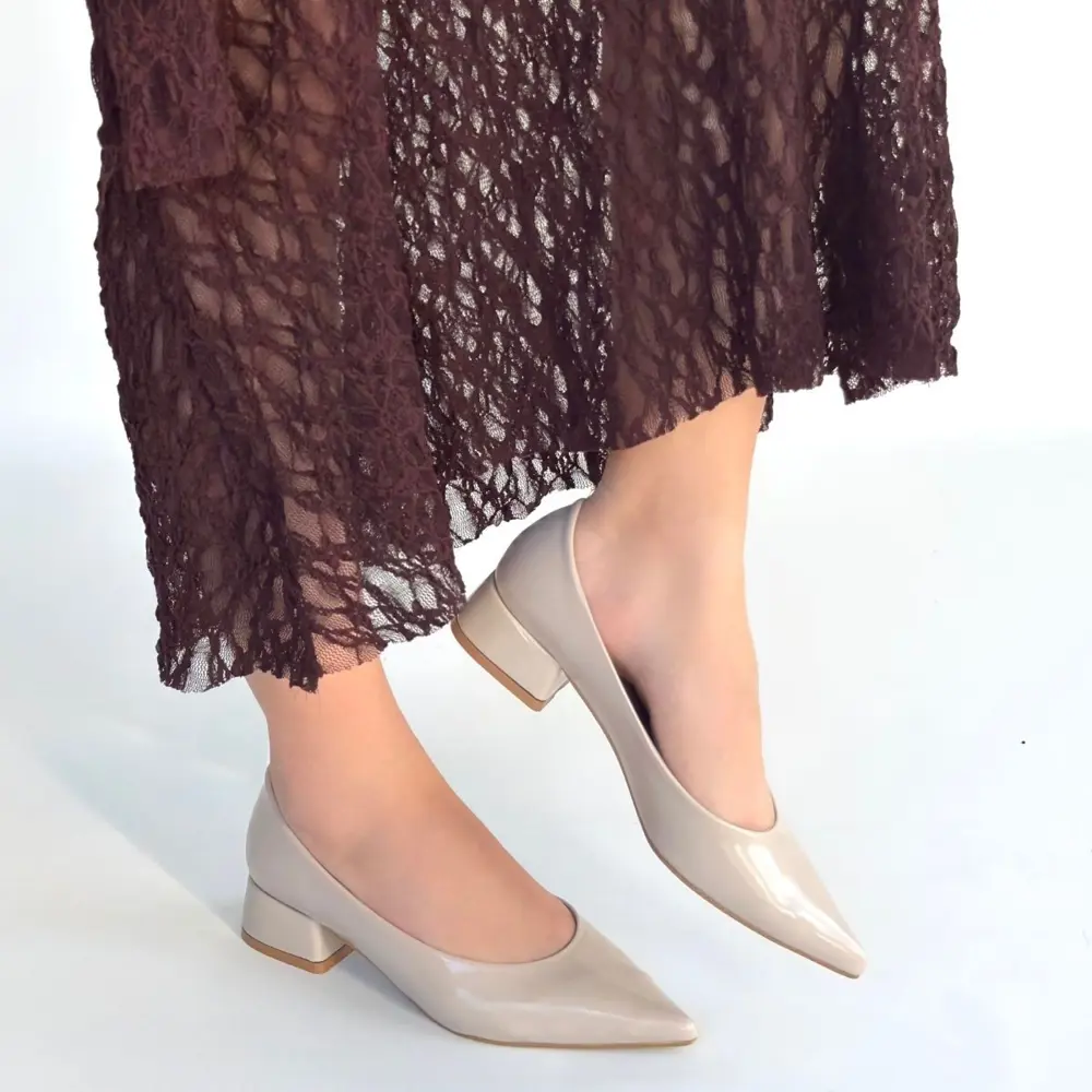 Ferla Bej Rugan Topuklu Ayakkabı