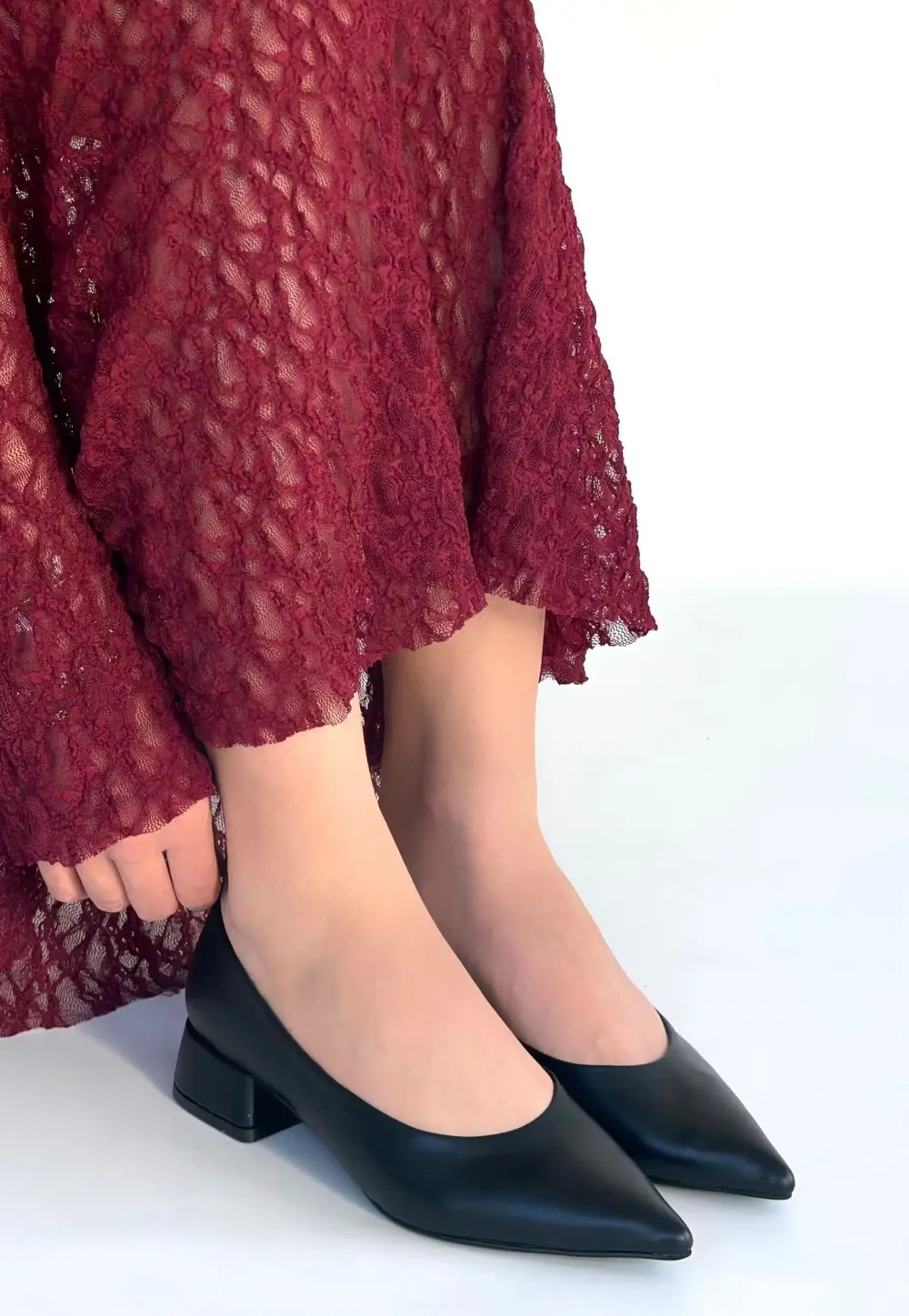 Ferla Siyah Cilt Topuklu Ayakkabı Ferla Siyah Cilt Topuklu Ayakkabı