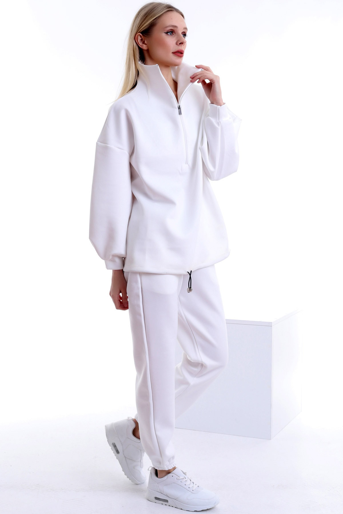 Dreamlike Fermuarlı Dik Yakalı Cepli Yumuşak Ve Rahat Spor Eşofman Takım