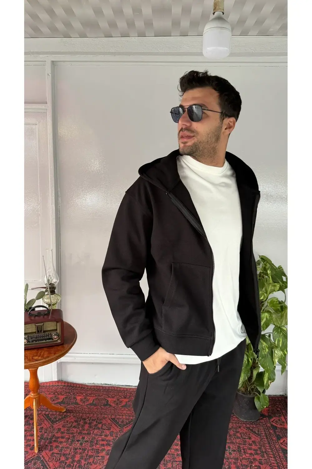 Fermuarlı Kapşonlu 8008