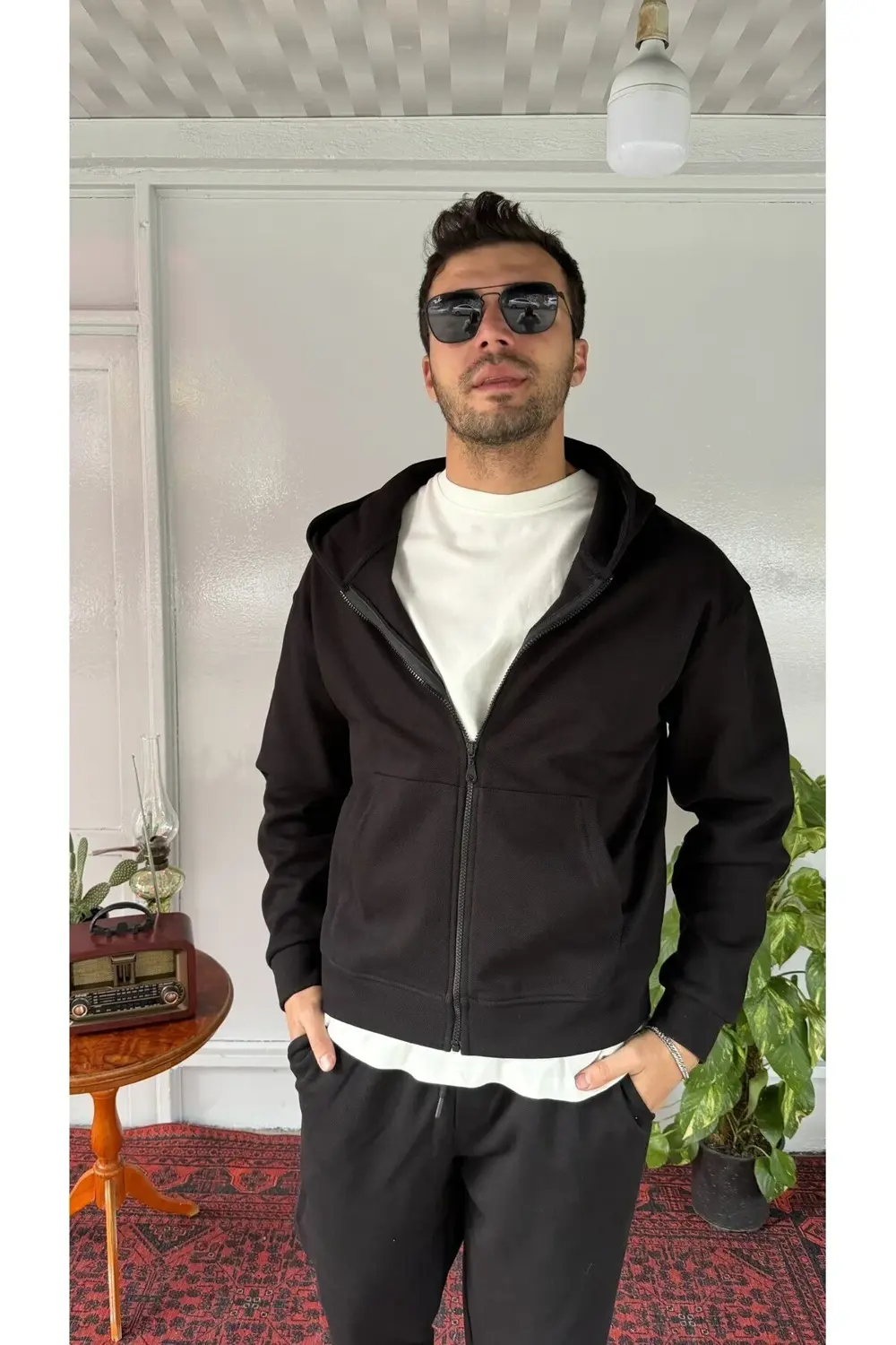 Fermuarlı Kapşonlu 8008