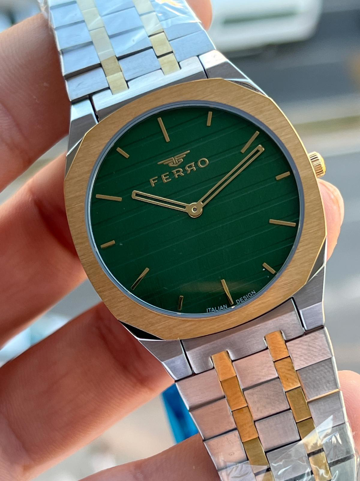 Ferro Çelik Kordon 30 Mt Suya Dayanıklı Erkek Kol Saati EF4300-D1 Ferro Çelik Kordon 30 Mt Suya Dayanıklı Erkek Kol Saati EF4300-D1