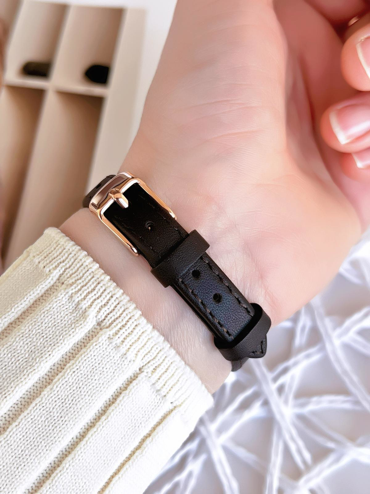 Ferro Deri Kordonlu Kararma Renk Atmaz 30 Metre Suya Dayanıklı Öz