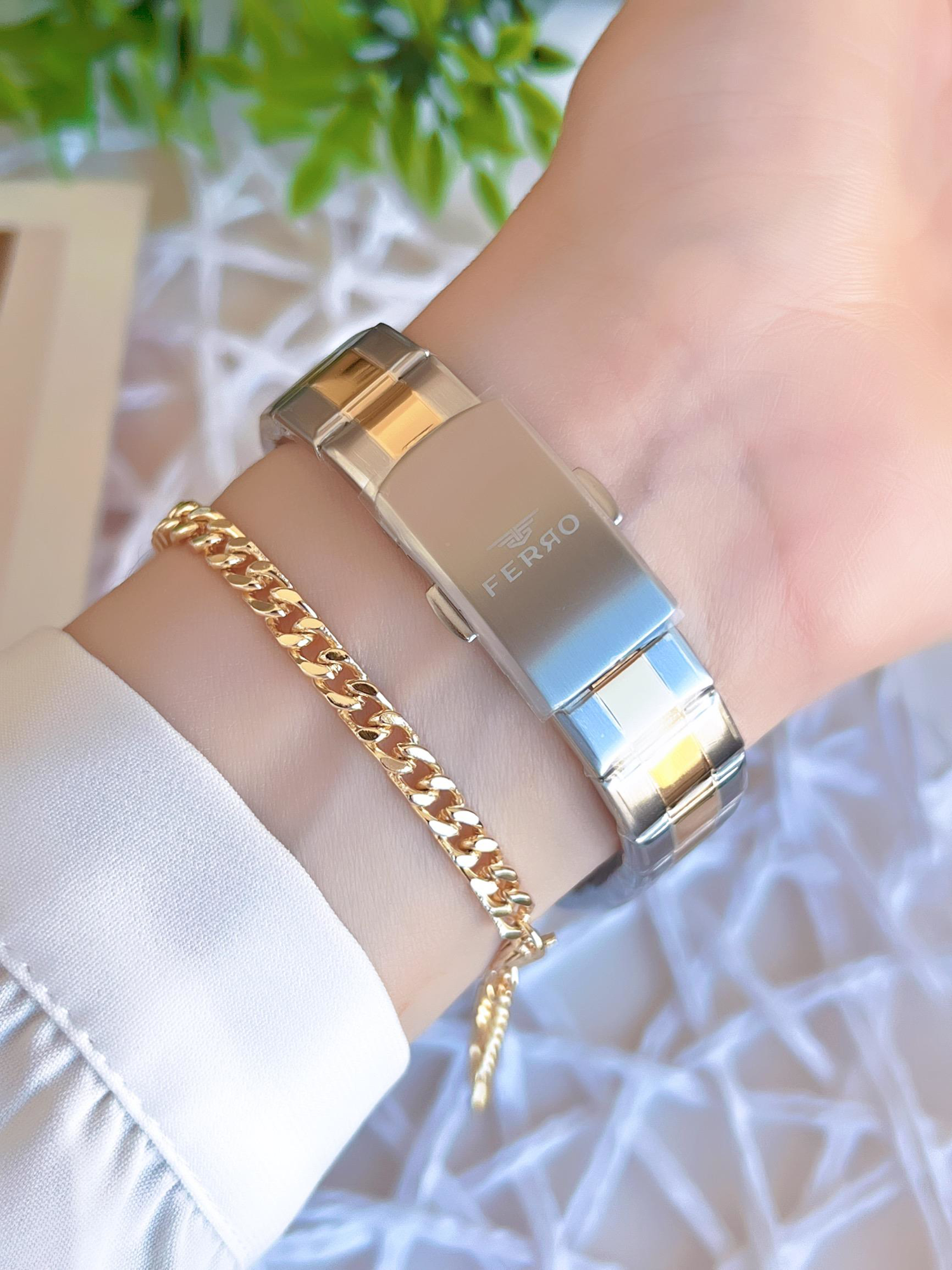 Ferro Gold/Gümüş Renk Kararmaz Renk Atmaz 3 Atm Özel Tasarım Kad Ferro Gold/Gümüş Renk Kararmaz Renk Atmaz 3 Atm Özel Tasarım Kad