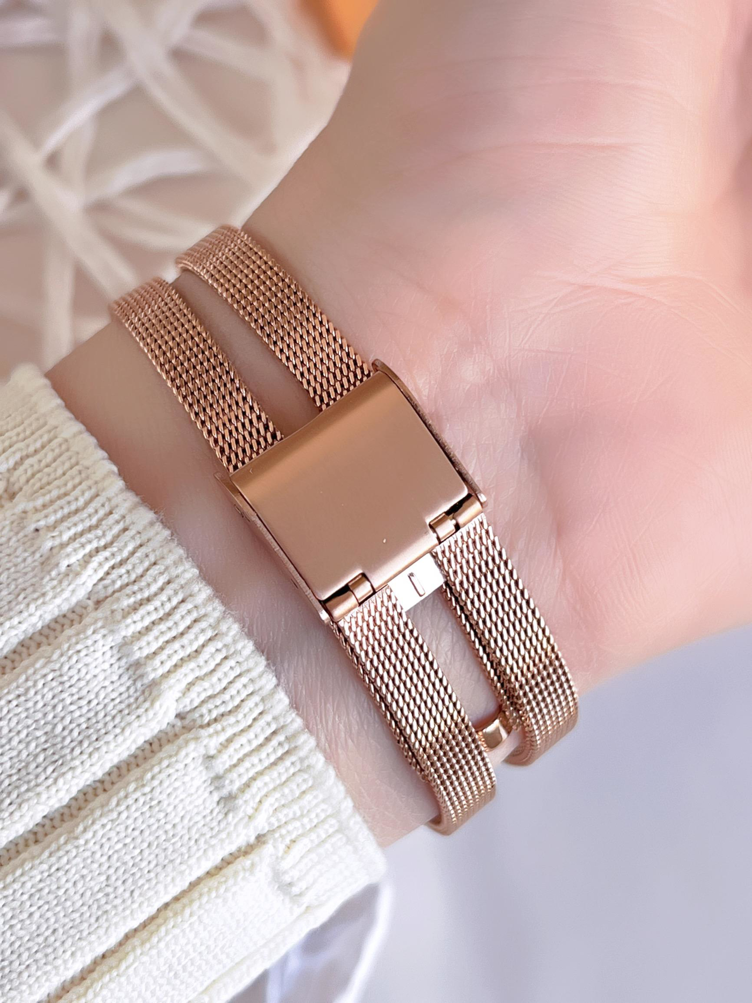 Ferro Hasır Kordonlu Rose Gold Kararmaz Renk Atmaz 3 Atm Özel Ta Ferro Hasır Kordonlu Rose Gold Kararmaz Renk Atmaz 3 Atm Özel Ta