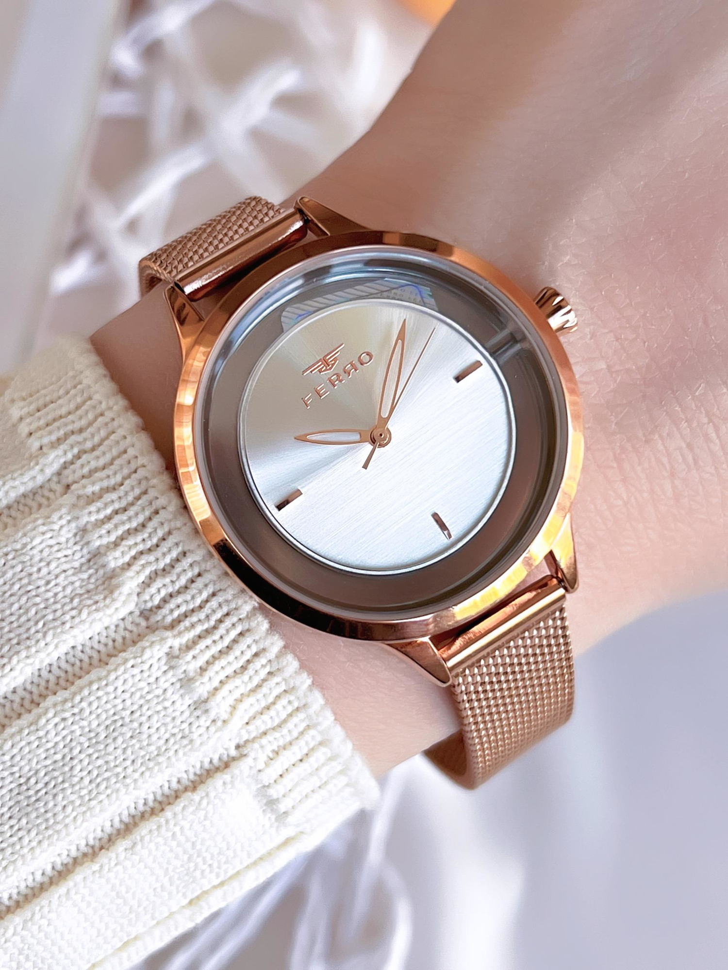 Ferro Hasır Kordonlu Rose Gold Kararmaz Renk Atmaz 3 Atm Özel Ta Ferro Hasır Kordonlu Rose Gold Kararmaz Renk Atmaz 3 Atm Özel Ta