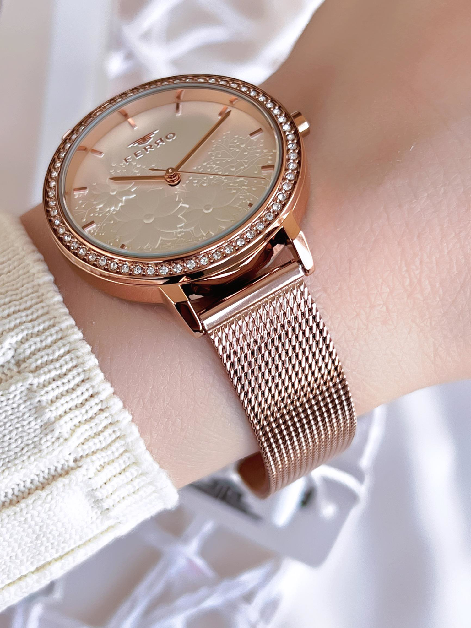 Ferro Hasır Kordonlu Rose Gold Kararmaz Renk Atmaz 3 Atm  Özel Ta