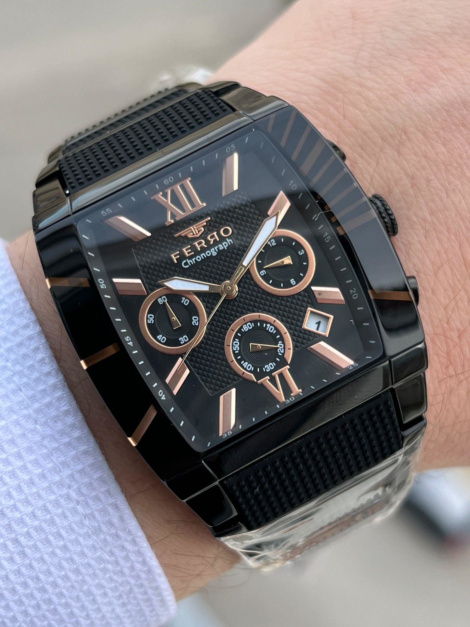 FERRO İç Fonksiyonları Aktif Chronograph 30 Mt Su Geçirmez Erkek FERRO İç Fonksiyonları Aktif Chronograph 30 Mt Su Geçirmez Erkek
