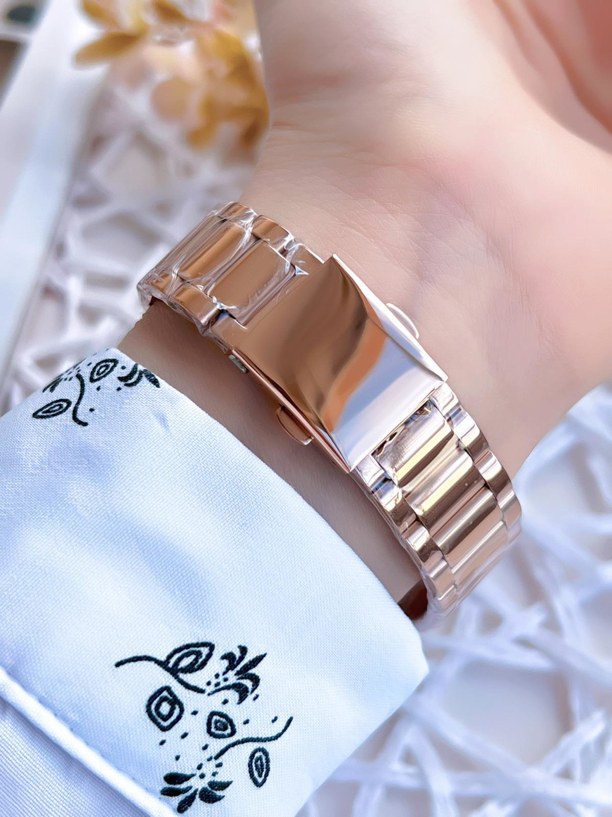 Ferro Rose Gold Renk 3 Atm Suya Dayanıklı Çelik Kordon Özel Tasar Fiyatı, Yorumları ve Özellikleri