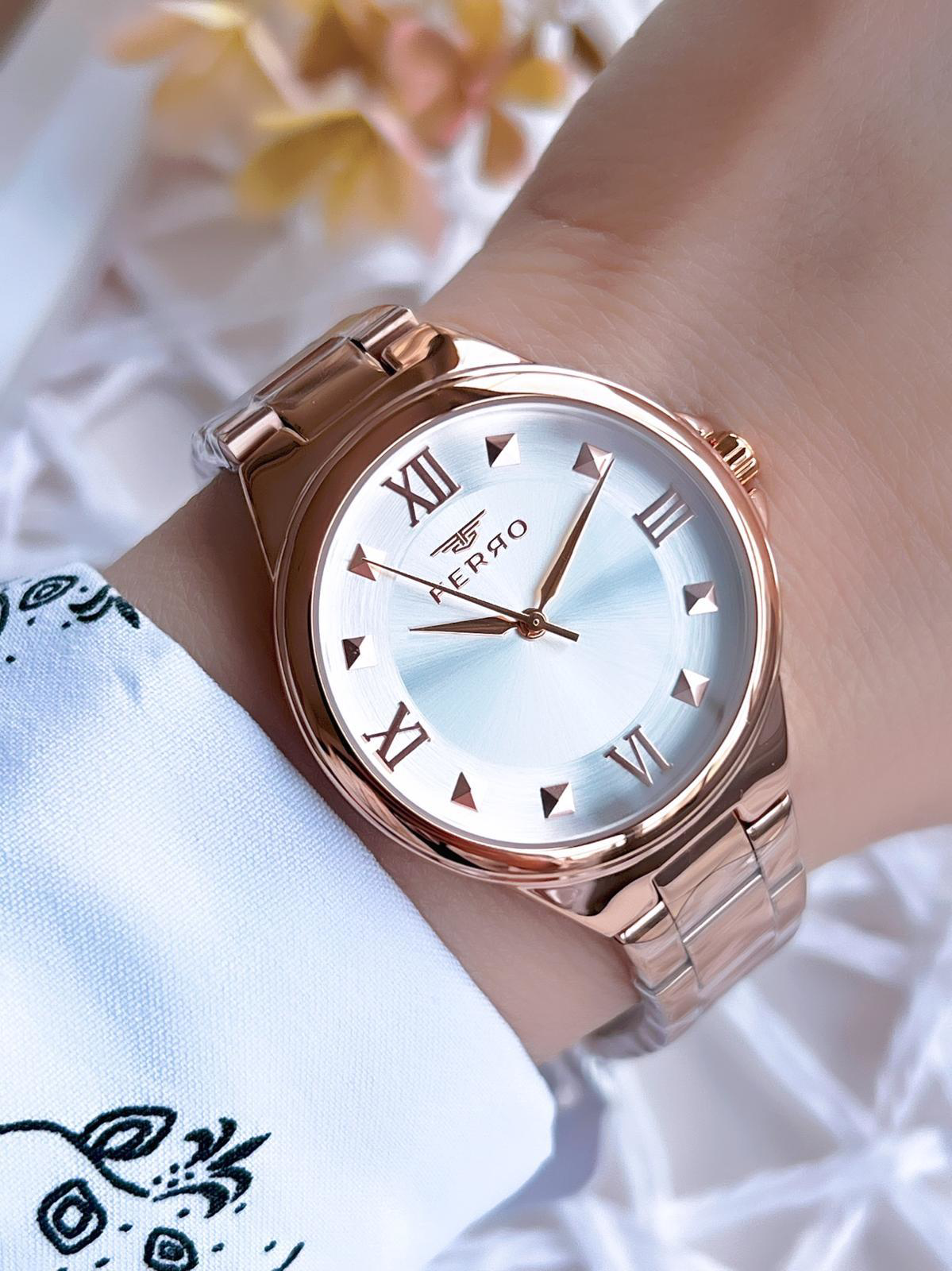 Ferro Rose Gold Renk 3 Atm Suya Dayanıklı Çelik Kordon Özel Tasar Ferro Rose Gold Renk 3 Atm Suya Dayanıklı Çelik Kordon Özel Tasar