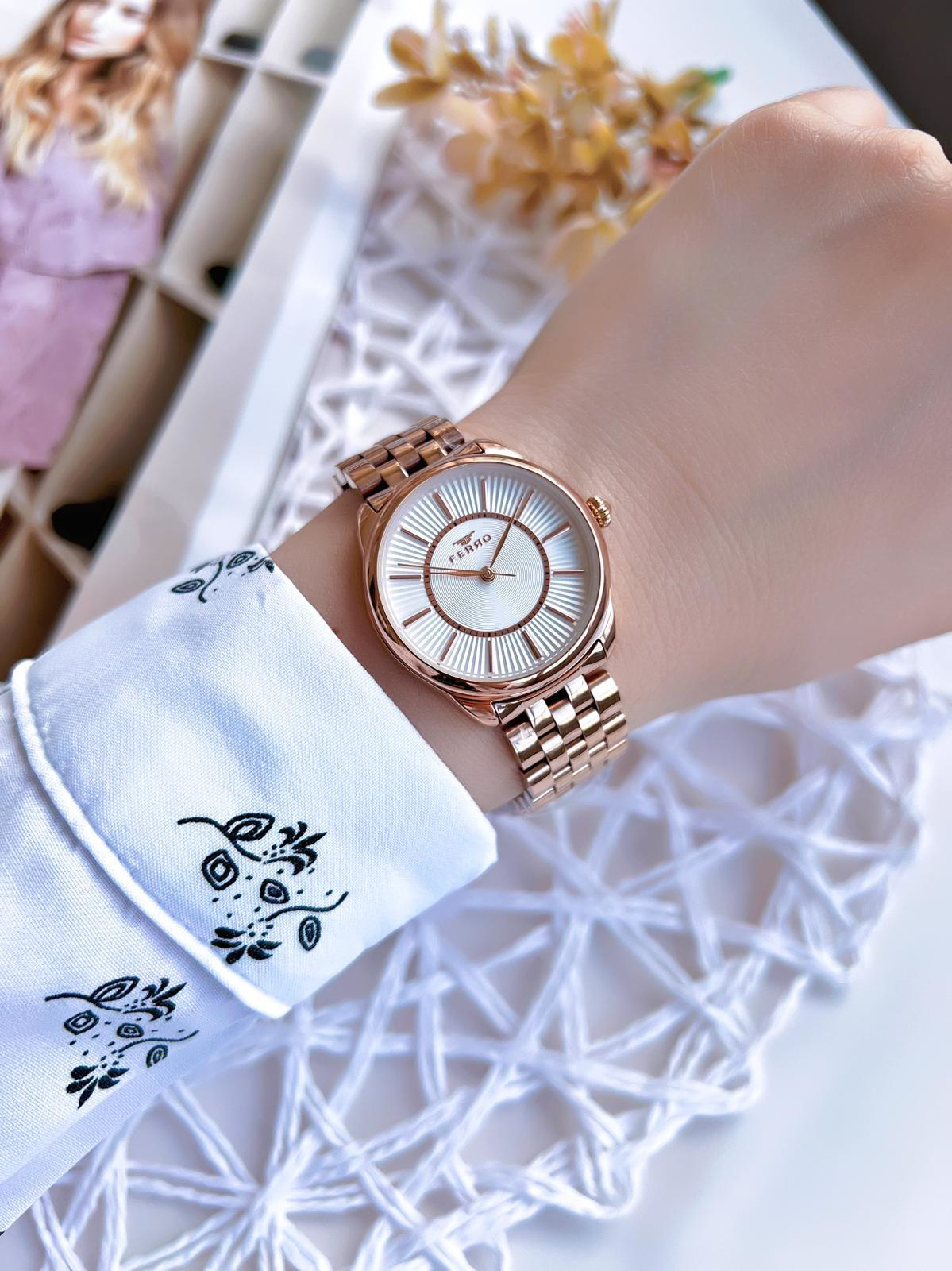 Ferro Rose Gold Renk 3 Atm Suya Dayanıklı Çelik Kordon Özel Tasar Ferro Rose Gold Renk 3 Atm Suya Dayanıklı Çelik Kordon Özel Tasar