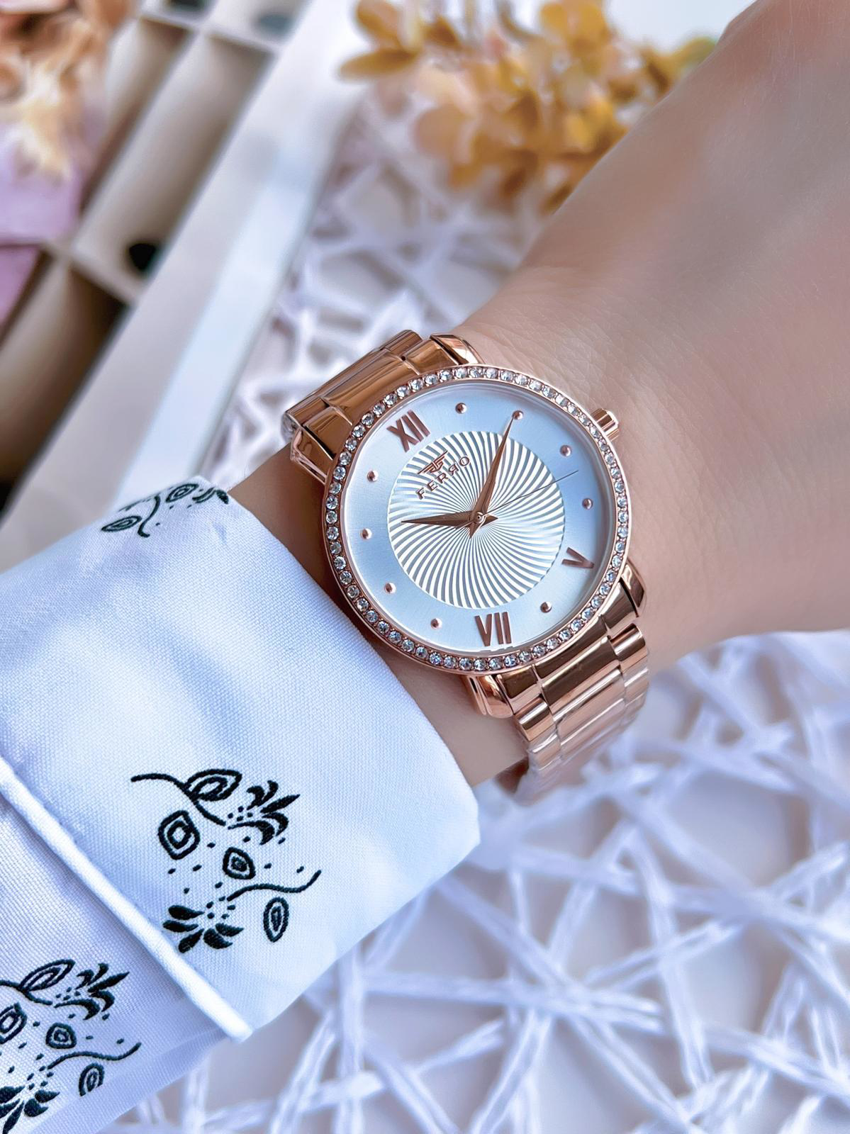 Ferro Rose Gold Renk 3 Atm Suya Dayanıklı Çelik Kordon Özel Tasar Fiyatı, Yorumları ve Özellikleri
