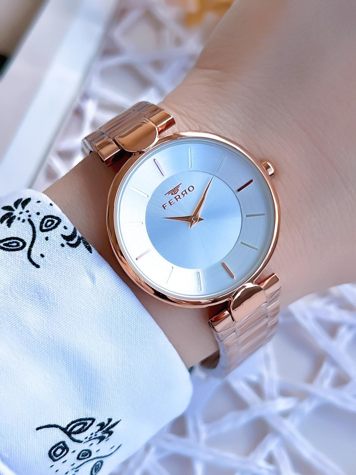 Ferro Rose Gold Renk 3 Atm Suya Dayanıklı Çelik Kordon Özel Tasar Ferro Rose Gold Renk 3 Atm Suya Dayanıklı Çelik Kordon Özel Tasar Fiyatı, Yorumları ve Özellikleri