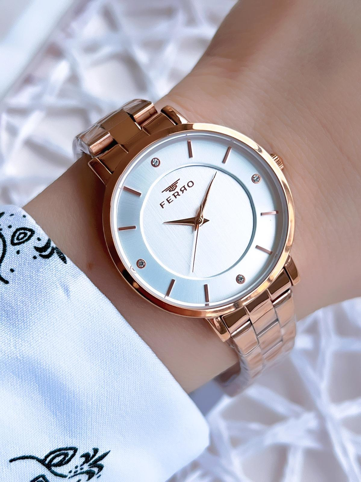 Ferro Rose Gold Renk 3 Atm Suya Dayanıklı Çelik Kordon Özel Tasar Ferro Rose Gold Renk 3 Atm Suya Dayanıklı Çelik Kordon Özel Tasar