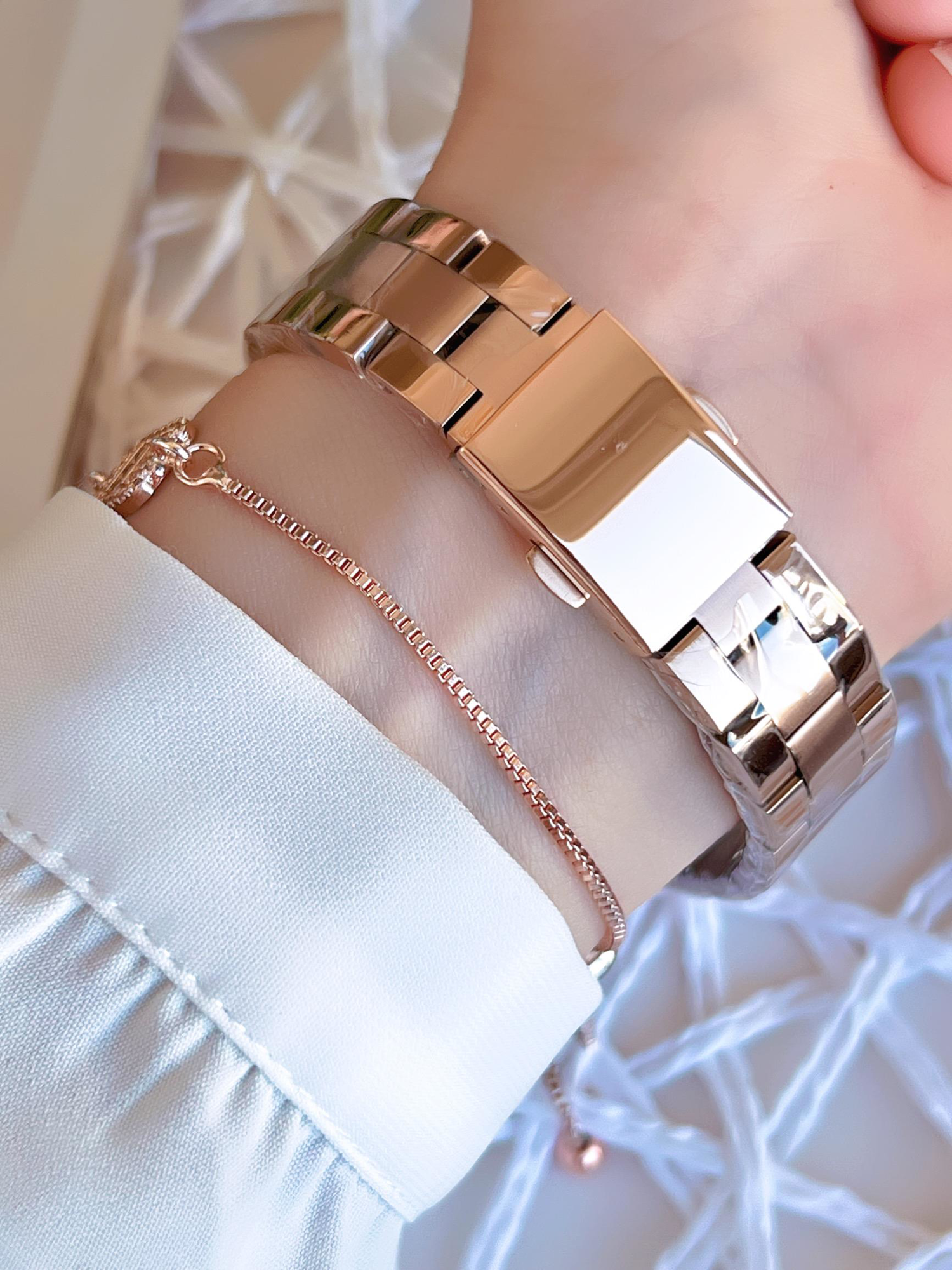 Ferro  Takvimli Rose/Gold Renk Kararmaz Renk Atmaz 3 Atm  Özel Tas