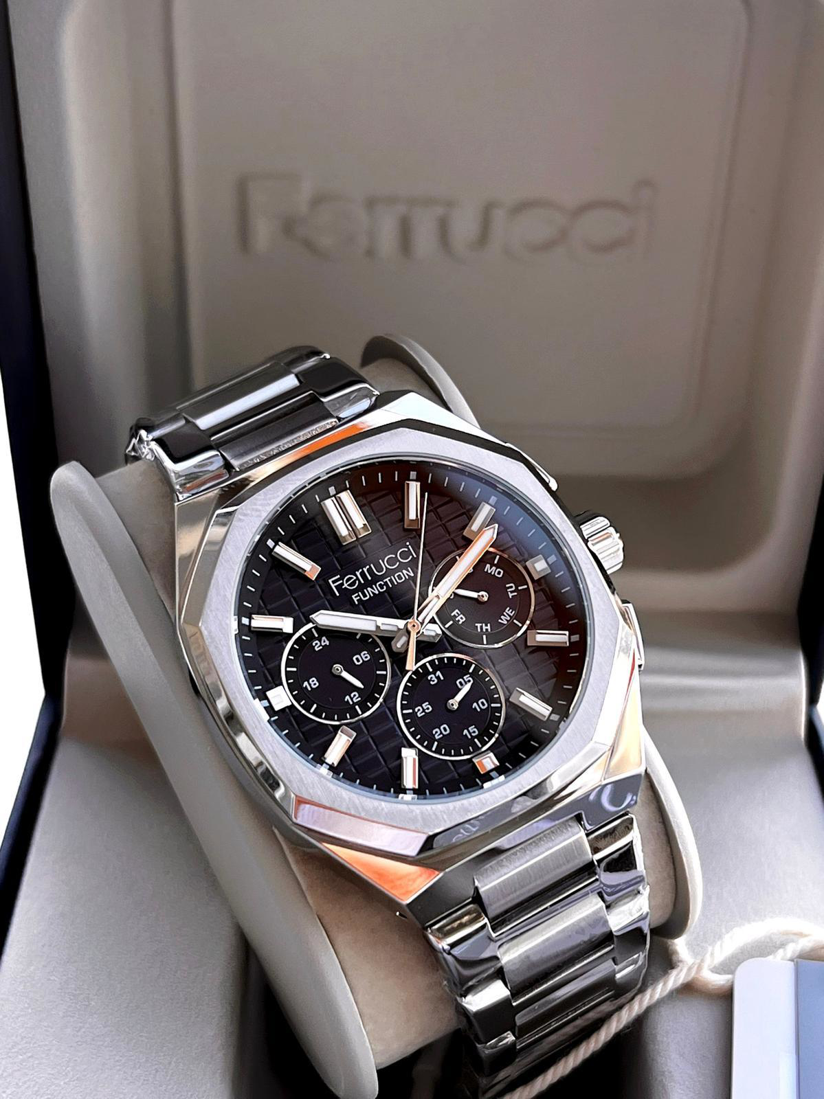 Ferrucci 2 Yıl Garantili Çelik Kordon İç Kadran Özellikleri Aktif