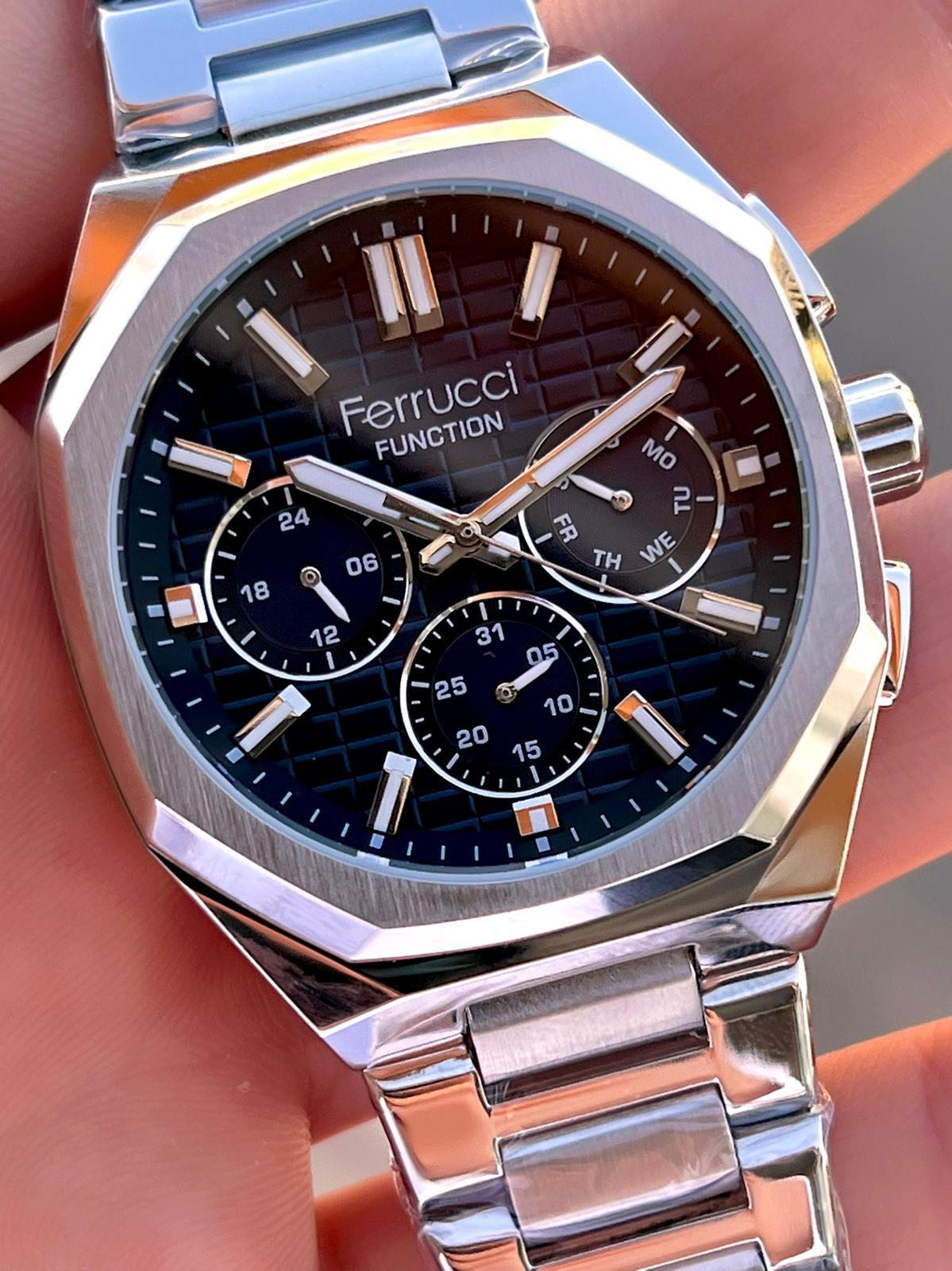 Ferrucci 2 Yıl Garantili Çelik Kordon İç Kadran Özellikleri Aktif