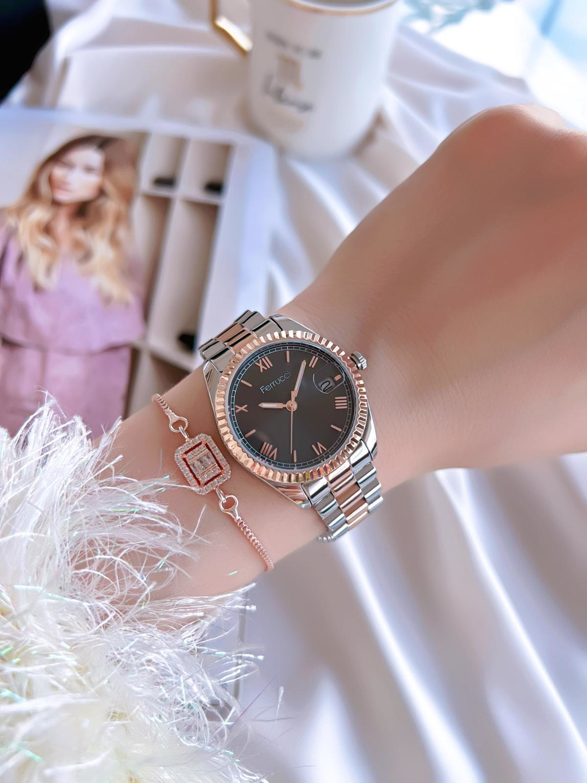 Ferrucci Çelik Kordon 2 Yıl Garantili Takvimli Kadran 30 Mt Suya 