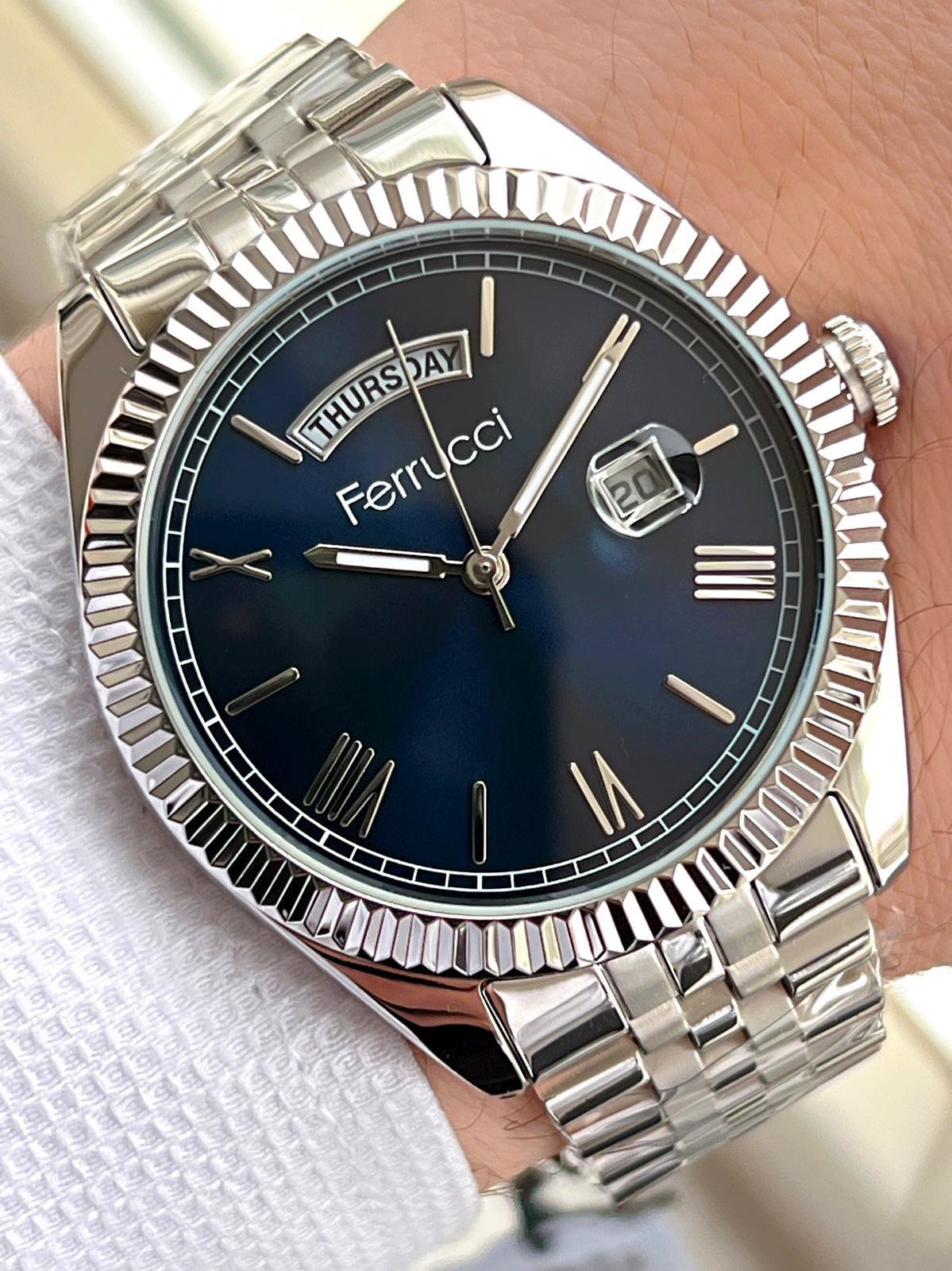 Ferrucci Rolex Model Çelik Kordon Takvimli Kadran 30 Mt Suya Daya Ferrucci Rolex Model Çelik Kordon Takvimli Kadran 30 Mt Suya Daya