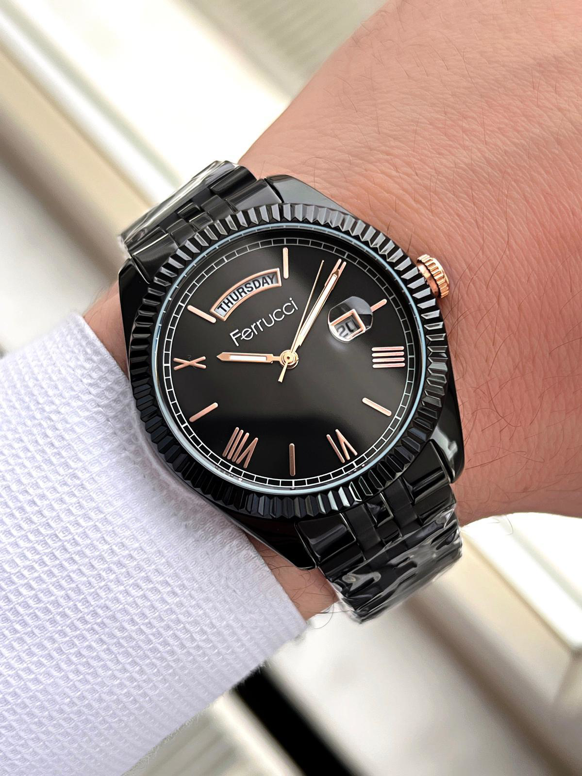 Ferrucci Rolex Model Çelik Kordon Takvimli Kadran 30 Mt Suya Daya