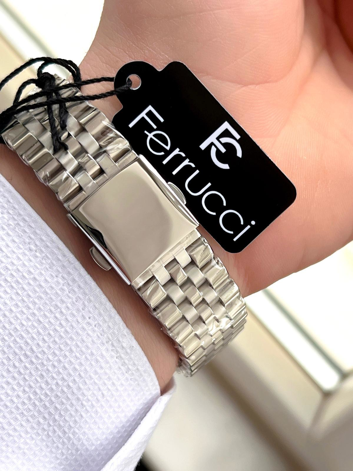Ferrucci Rolex Model Çelik Kordon Takvimli Kadran 30 Mt Suya Daya Ferrucci Rolex Model Çelik Kordon Takvimli Kadran 30 Mt Suya Daya