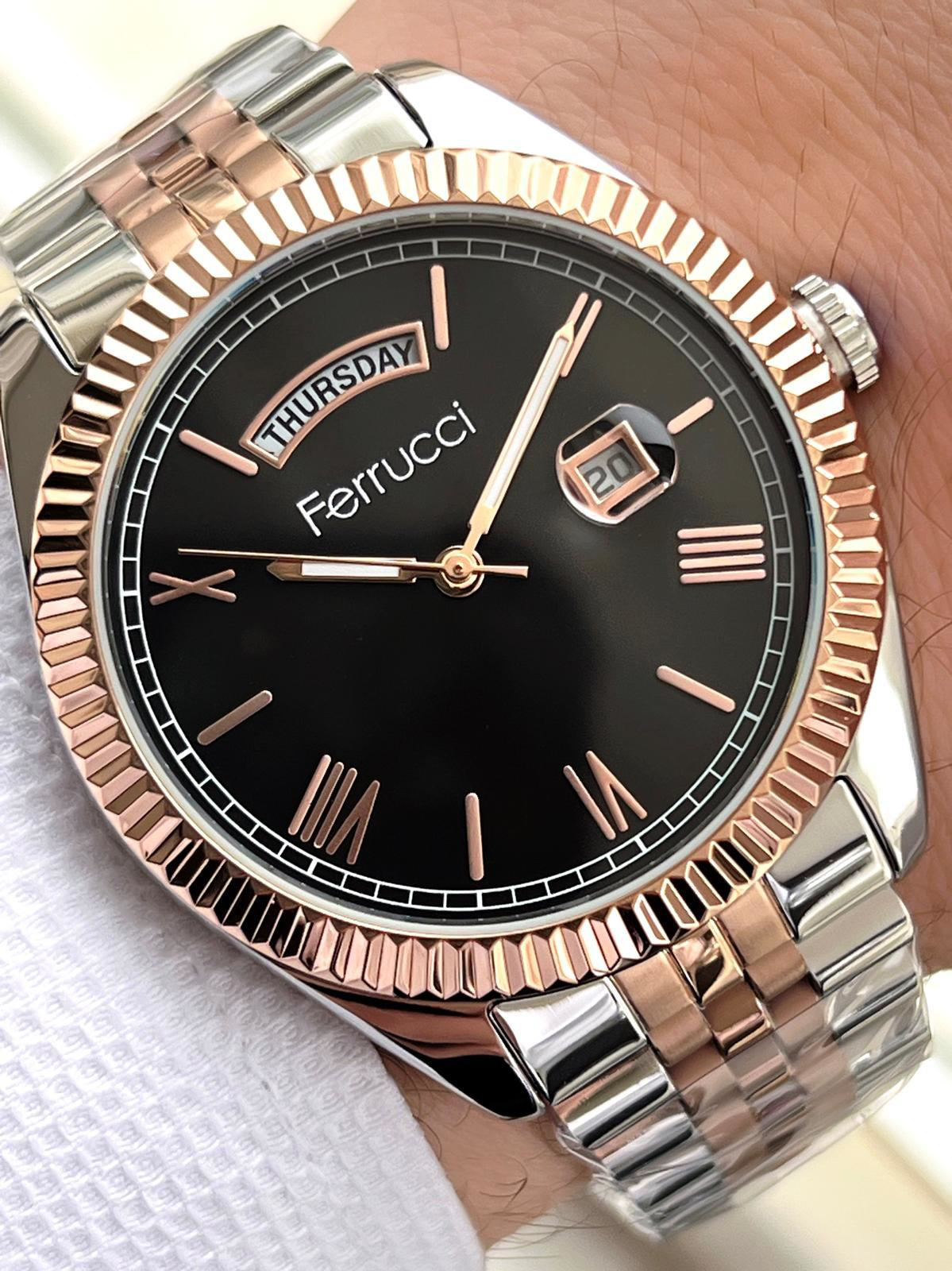 Ferrucci Rolex Model Çelik Kordon Takvimli Kadran 30 Mt Suya Daya
