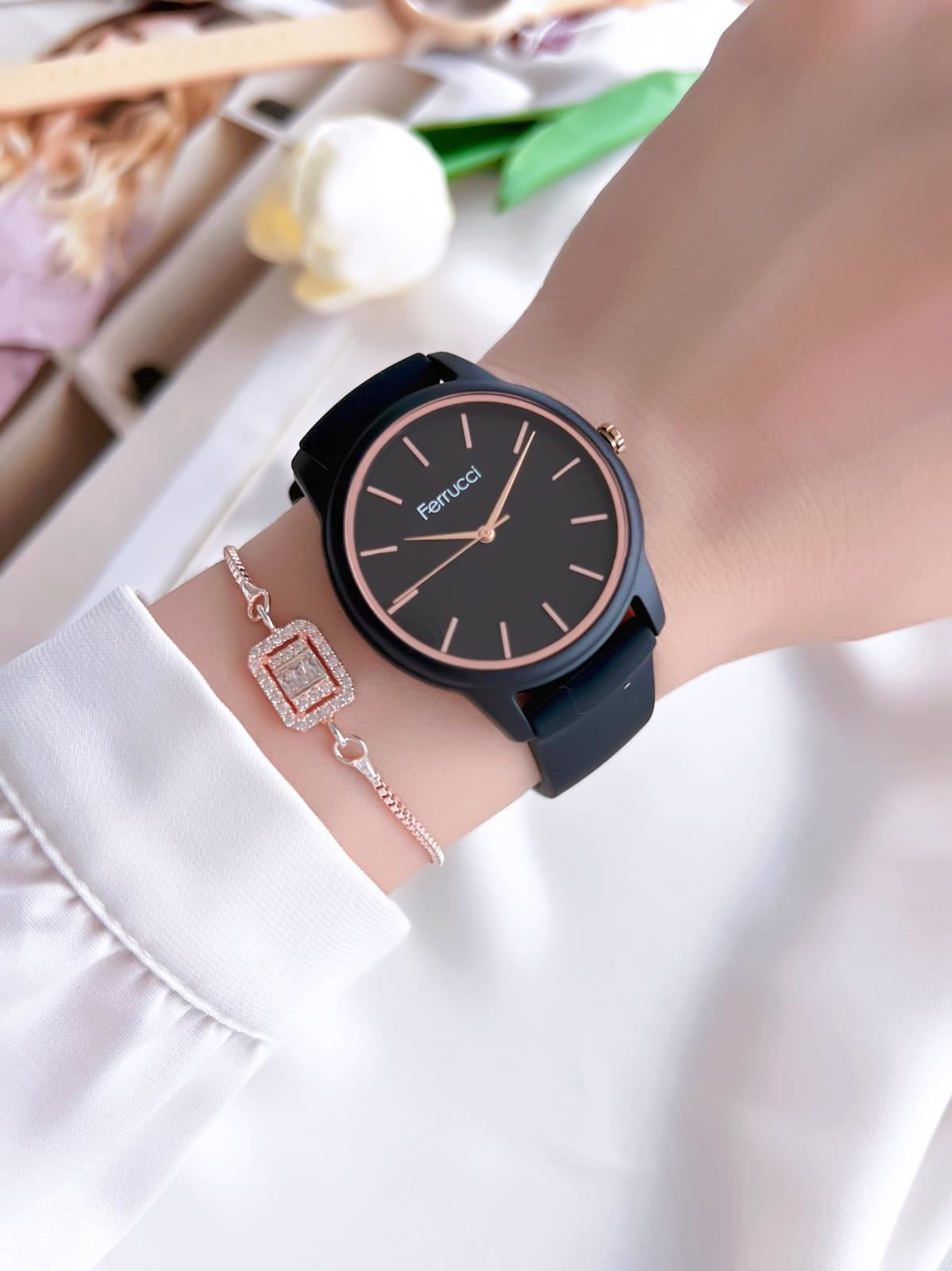 Ferrucci Spor Seri Silikon Kordon 3 Atm Suya Dayanıklı Unisex Kol Ferrucci Spor Seri Silikon Kordon 3 Atm Suya Dayanıklı Unisex Kol