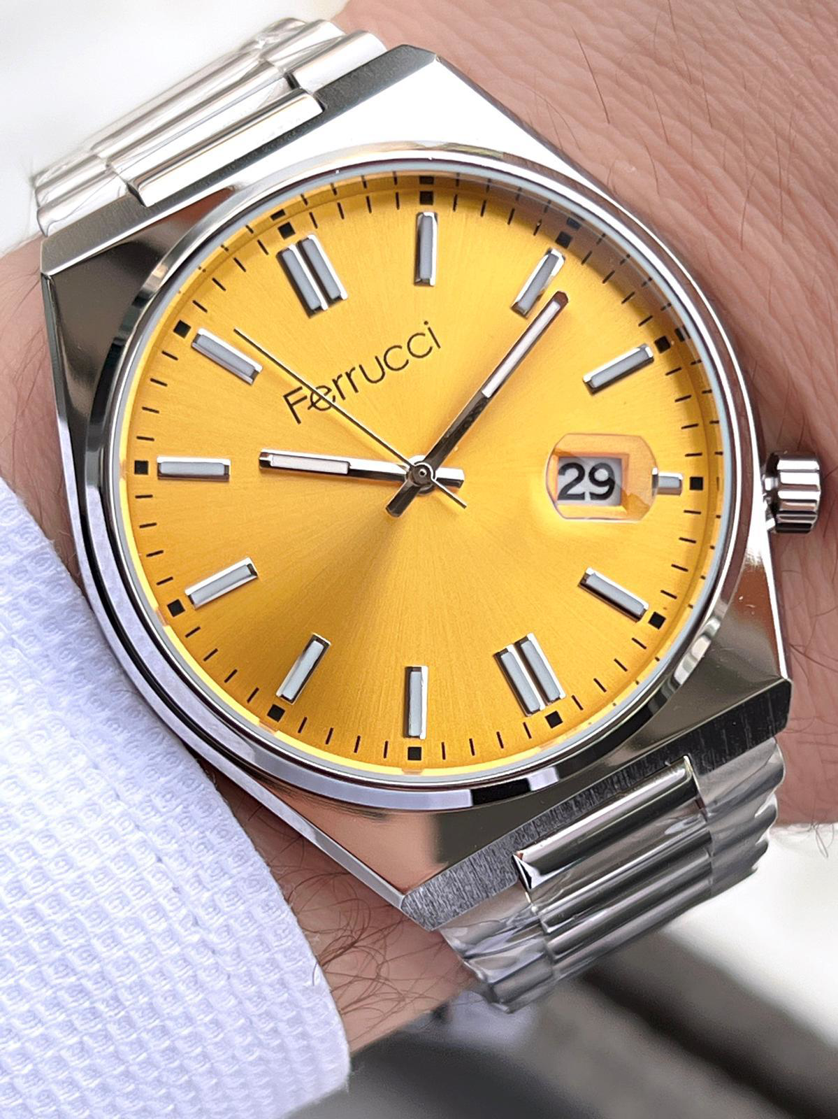 Ferrucci  Tsuyosa Model Çelik Kordon Takvimli Kadran 30 Mt Suya Da