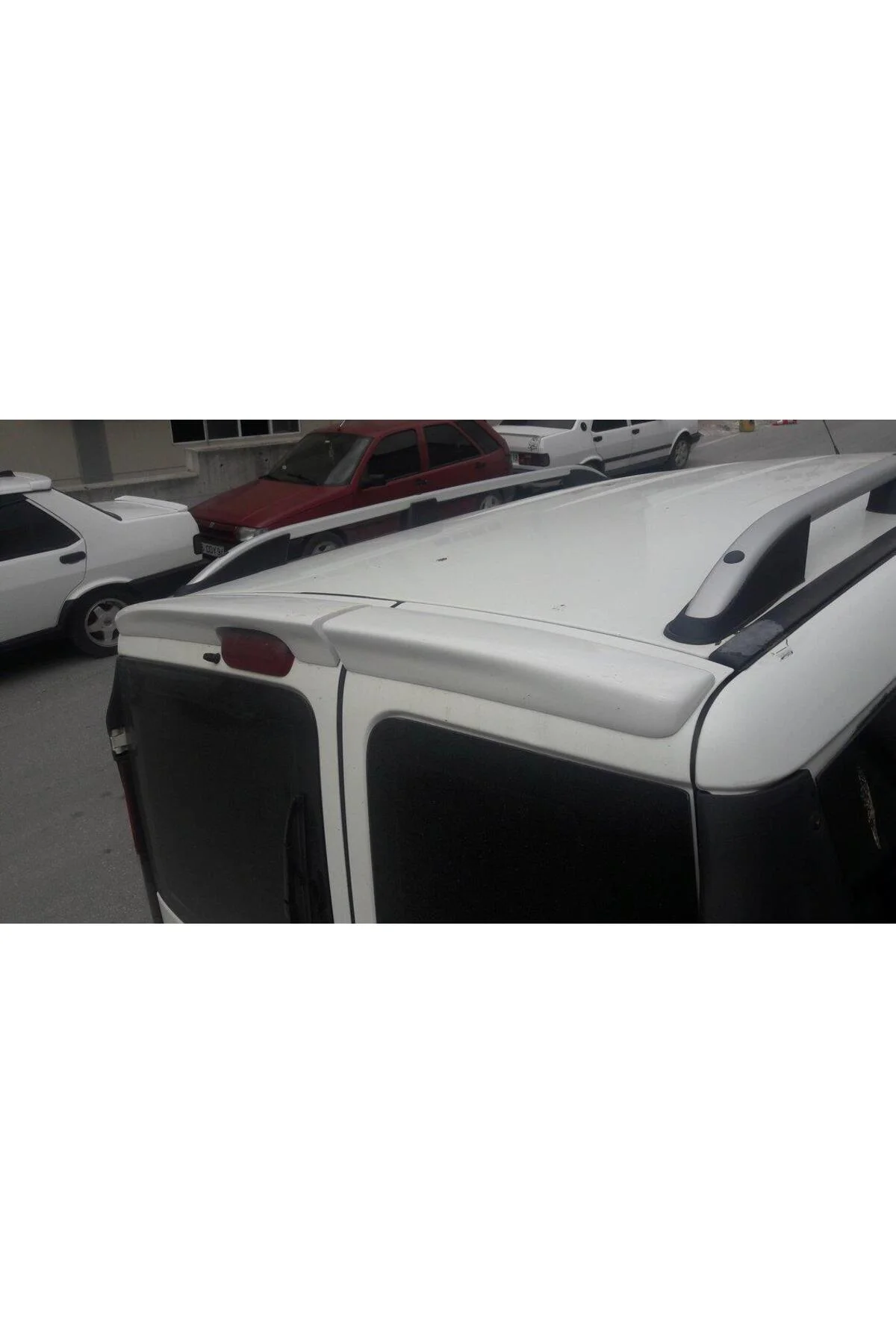 FİAT DOBLO 1 ASTARLI ÇİFT KAPI ANATOMİK SPOİLER