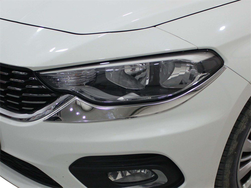 Fiat Egea Uyumlu Far Alt Çıtası  2 Parça Krom 2015 Ve Sonrası