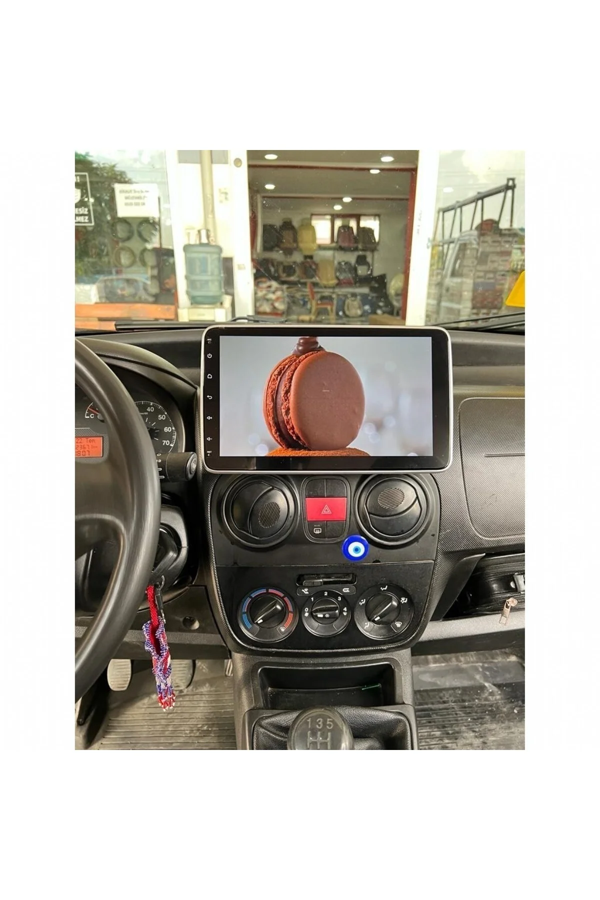 FİAT FİORİNO 10inç 360 DERECE DÖNEN ANDROİD EKRAN MULTİMEDYA 2 GB RAM 32 HAFIZA GERİ GÖRÜŞ KAMERA H