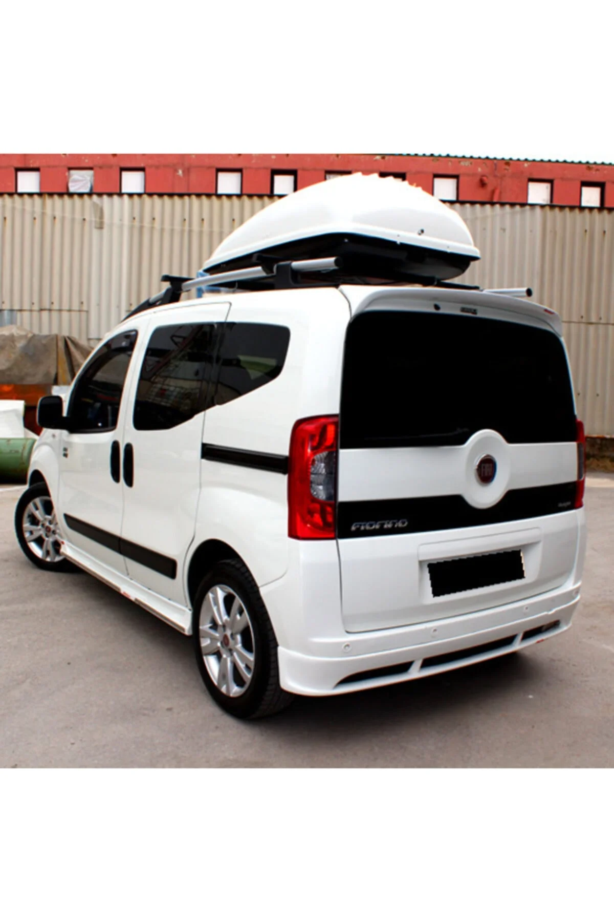 Fiat Fiorino Beyaz Spoiler