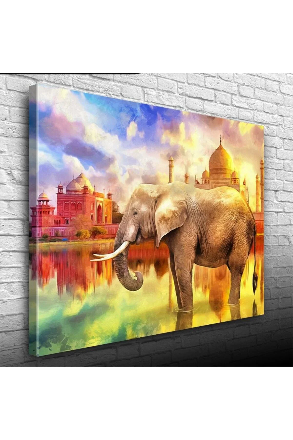 Fil ve Arkada Geleneksel Hint Yapıları Kanvas Tablo 50 x 70
