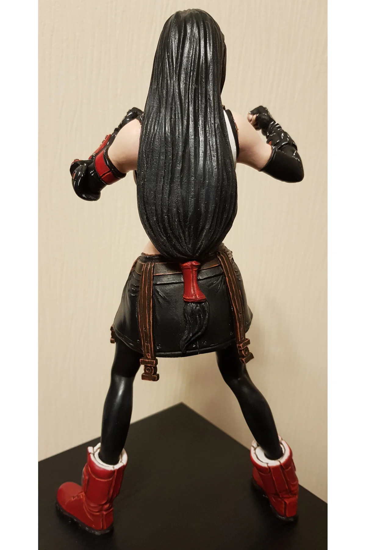 Final Fantasy 7 Tifa Lockhart Figür Final Fantasy 7 Prenses Rosa Obje Büyük Boy 25CM