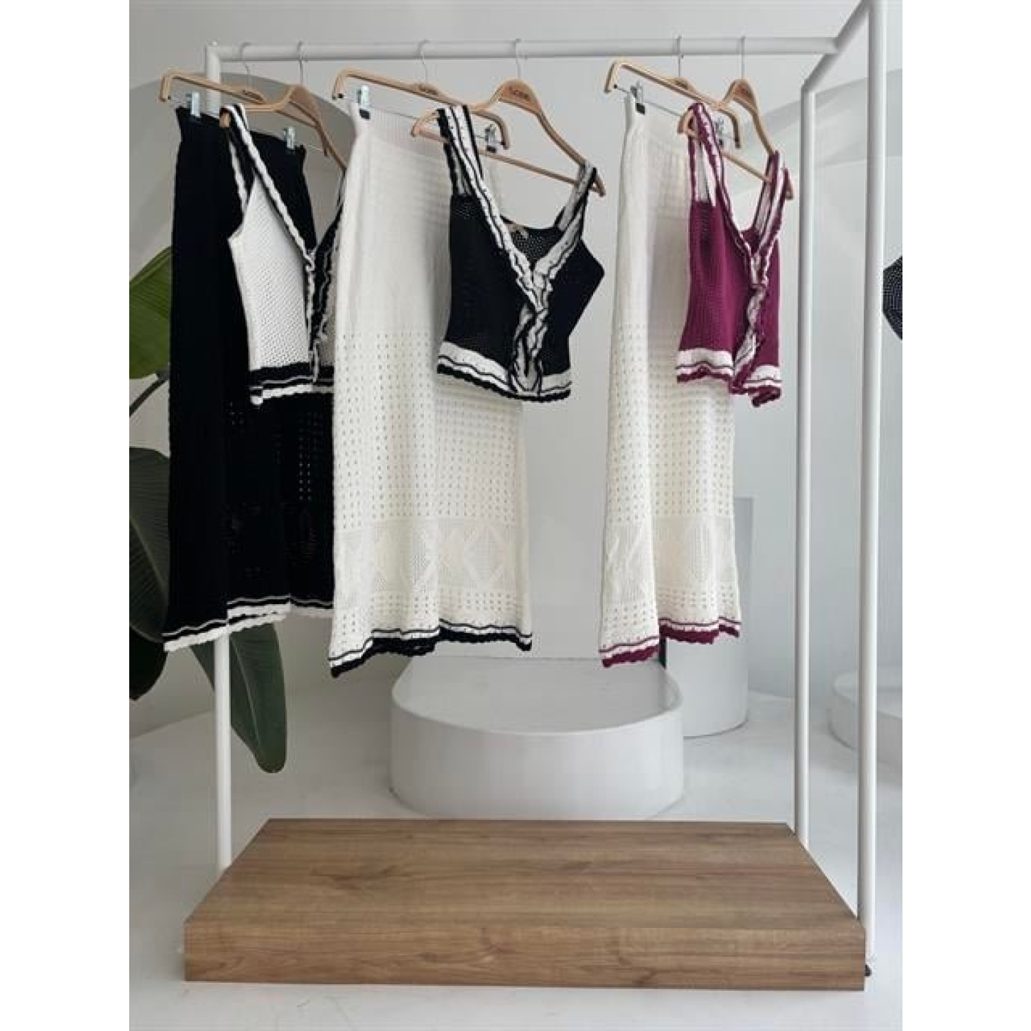 Fırfır Detaylı Uzun Etekli Lucky Life Kadın Triko Takım