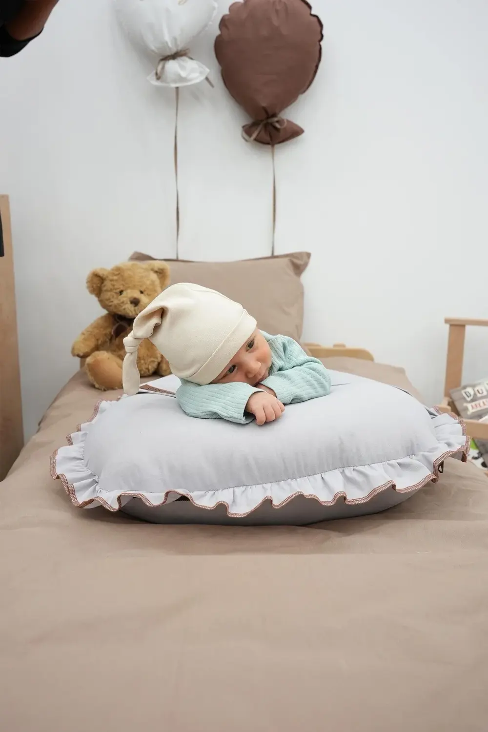 Mordesign Fırfırlı Emzirme Yastığı, Bebek Destek Minderi, Hamile Yastığı, P