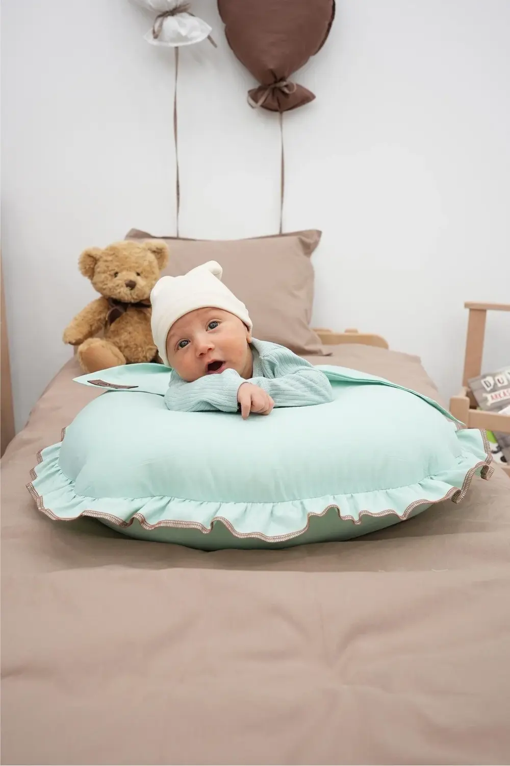 Mordesign Fırfırlı Emzirme Yastığı, Bebek Destek Minderi, Hamile Yastığı, P