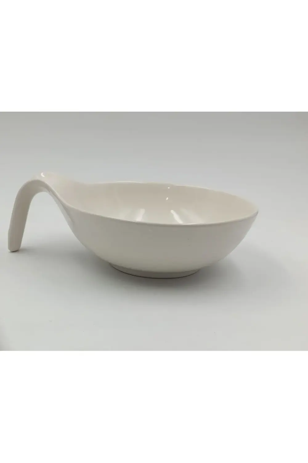 FIRIN KABI Ecr-27 Öz Seramik Kulplu Salata Kasesi (21*22 Cm) ZÜCC