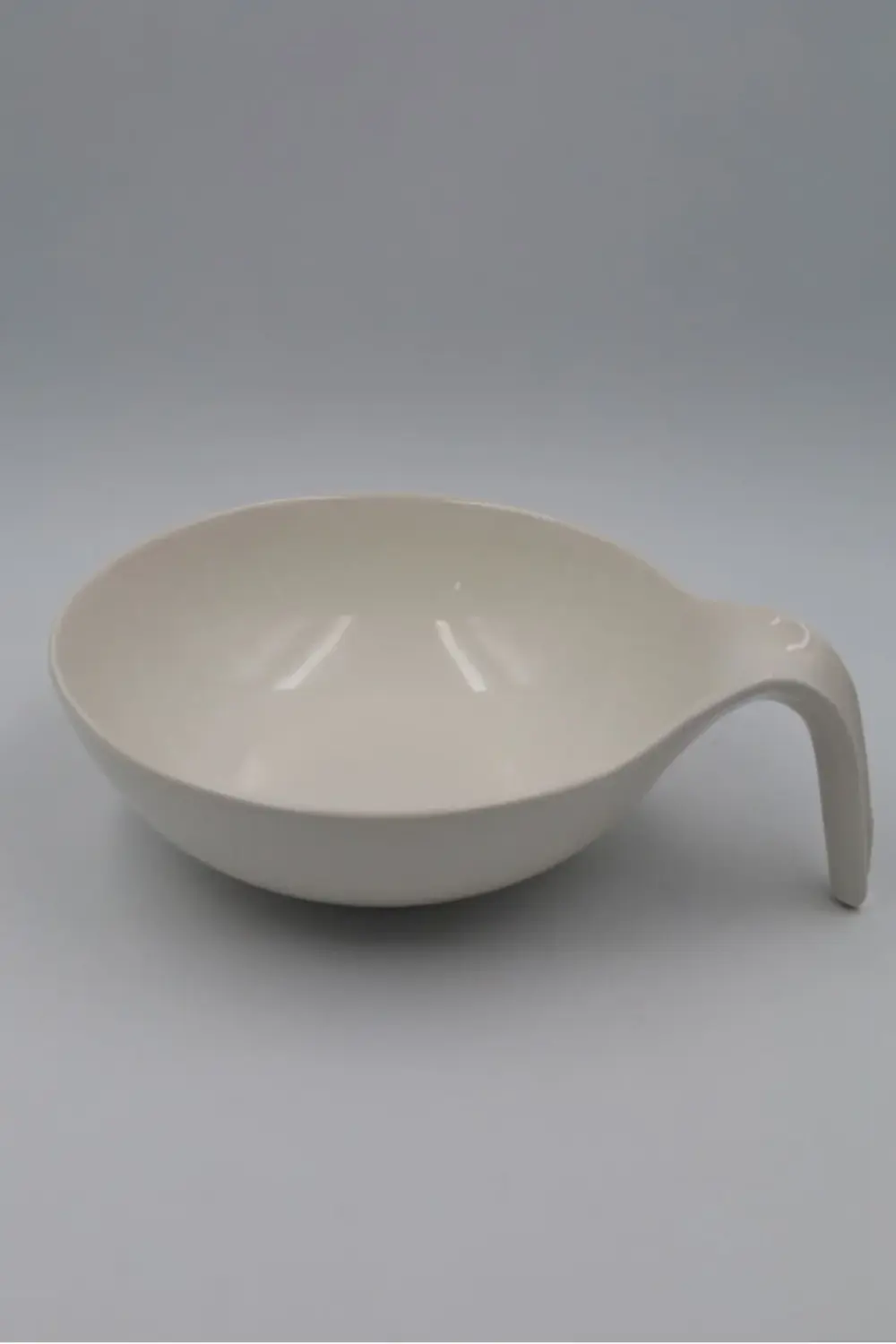 FIRIN KABI Ecr-27 Öz Seramik Kulplu Salata Kasesi (21*22 Cm) ZÜCC