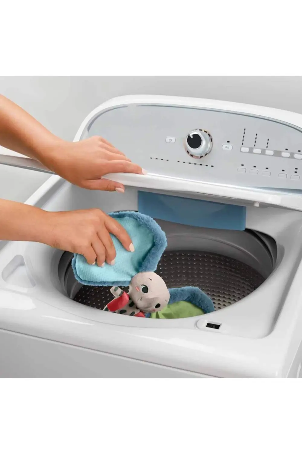 FİSHER PRİCE KOCA KULAKLI PELUŞ DOSTUM 2 HKD63