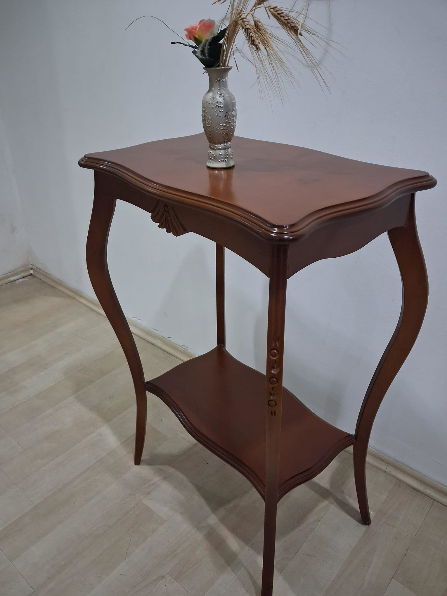 Fiskos 12446 Sehpa Çiçeklik Oyma Model Ceviz Kaplama Kayın Aslan 