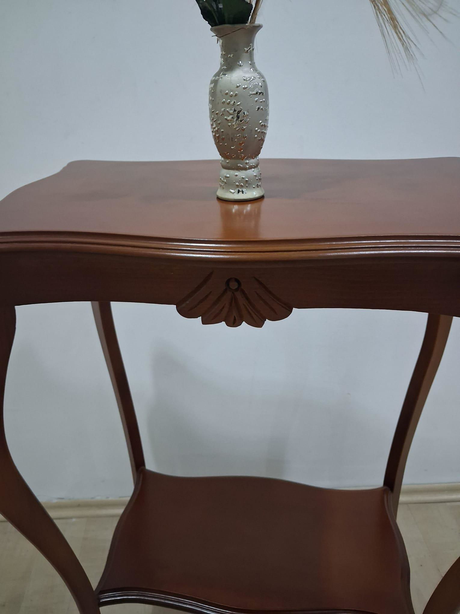 Fiskos 12446 Sehpa Çiçeklik Oyma Model Ceviz Kaplama Kayın Aslan 