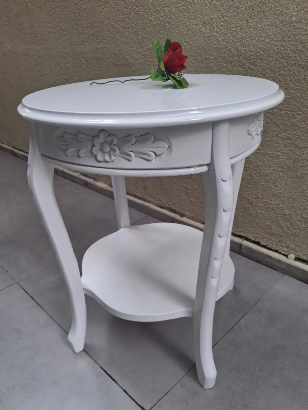 Fiskos 12461 Model Parlak Ahşap Kayın el Oyma ayak Parlak Beyaz M