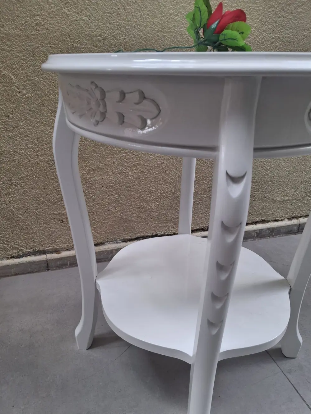 Fiskos 12461 Model Parlak Ahşap Kayın el Oyma ayak Parlak Beyaz M