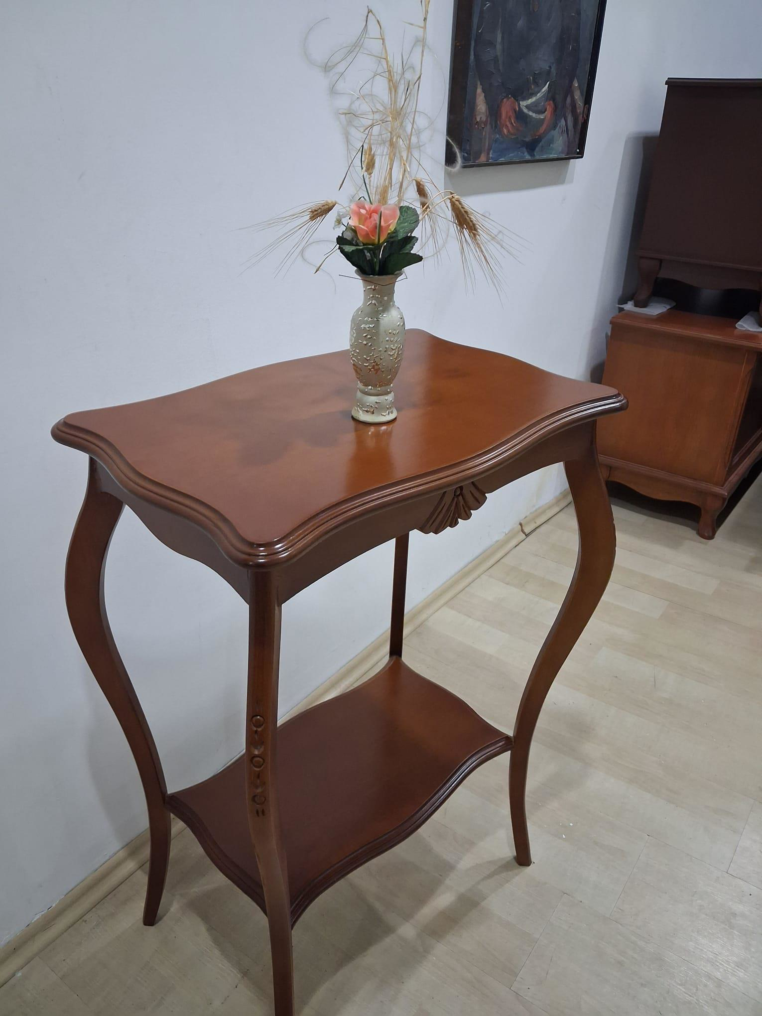 Fiskos 13829 Çiçeklik Oyma Model Parlak Kaplama Kayın tabla ayak 