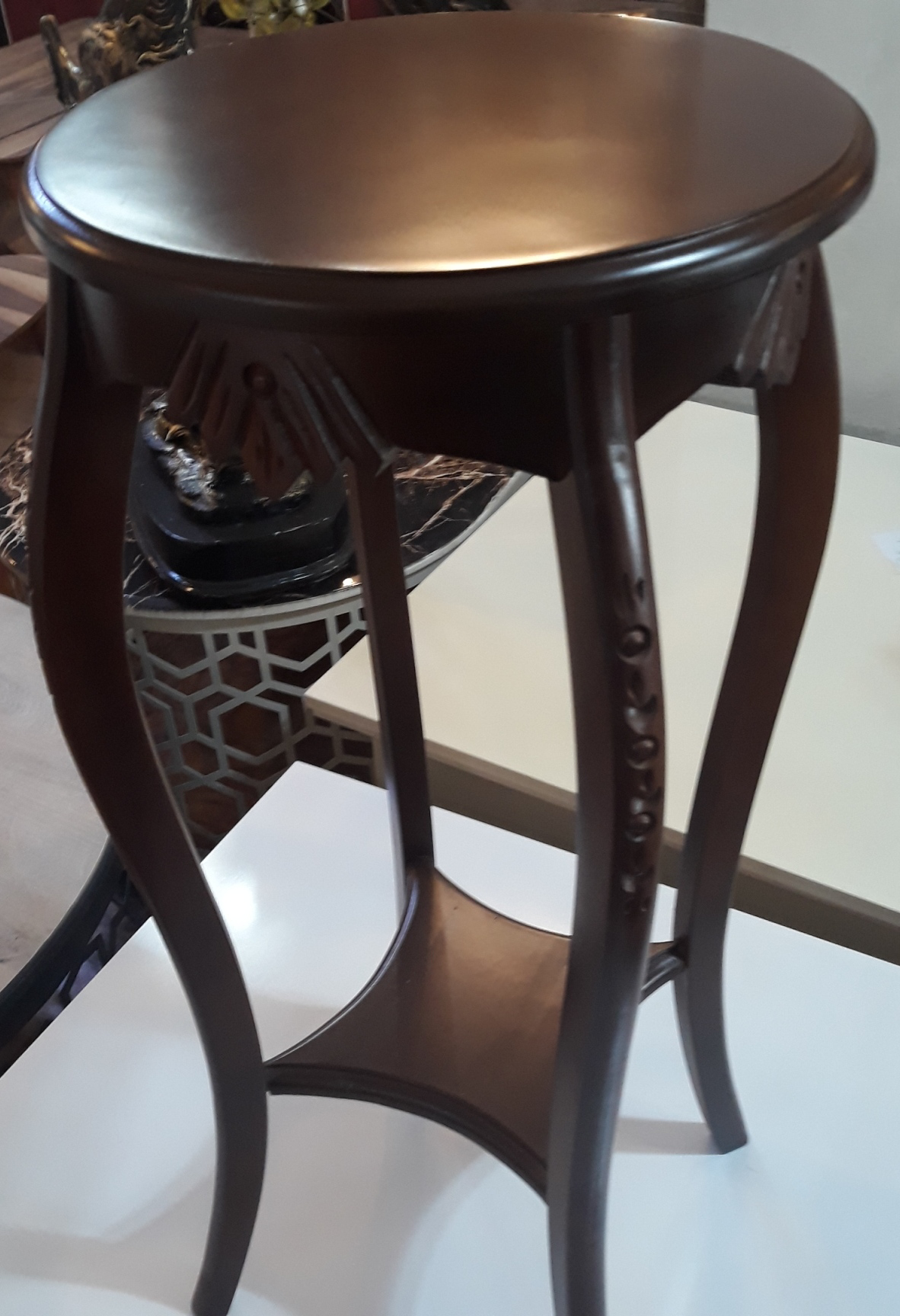 Fiskos 13904 Çiçeklik Yuvarlak Model Kayın Kaplama ve ayak Parlak